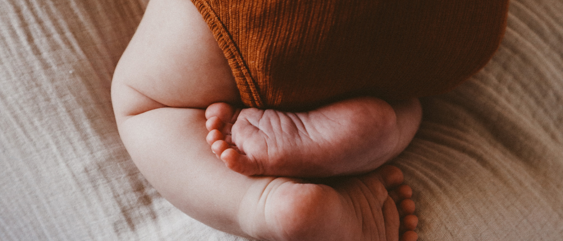 Nos conseils pour couper les ongles et cheveux de bébé - Luc et Léa