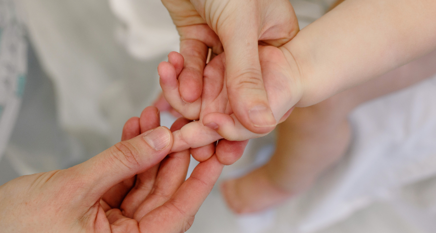 Comment couper les ongles de bébé ?